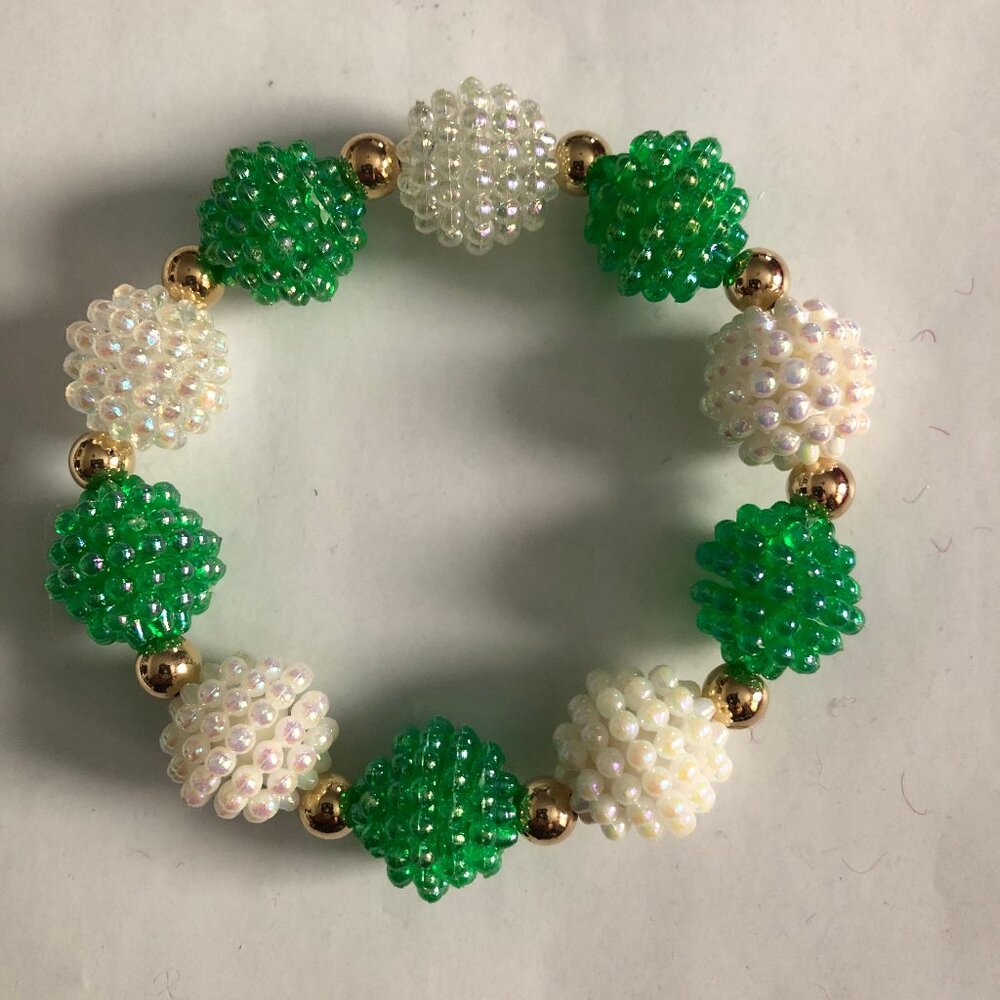 Handmade bracelet large green & white berry beads elastic string